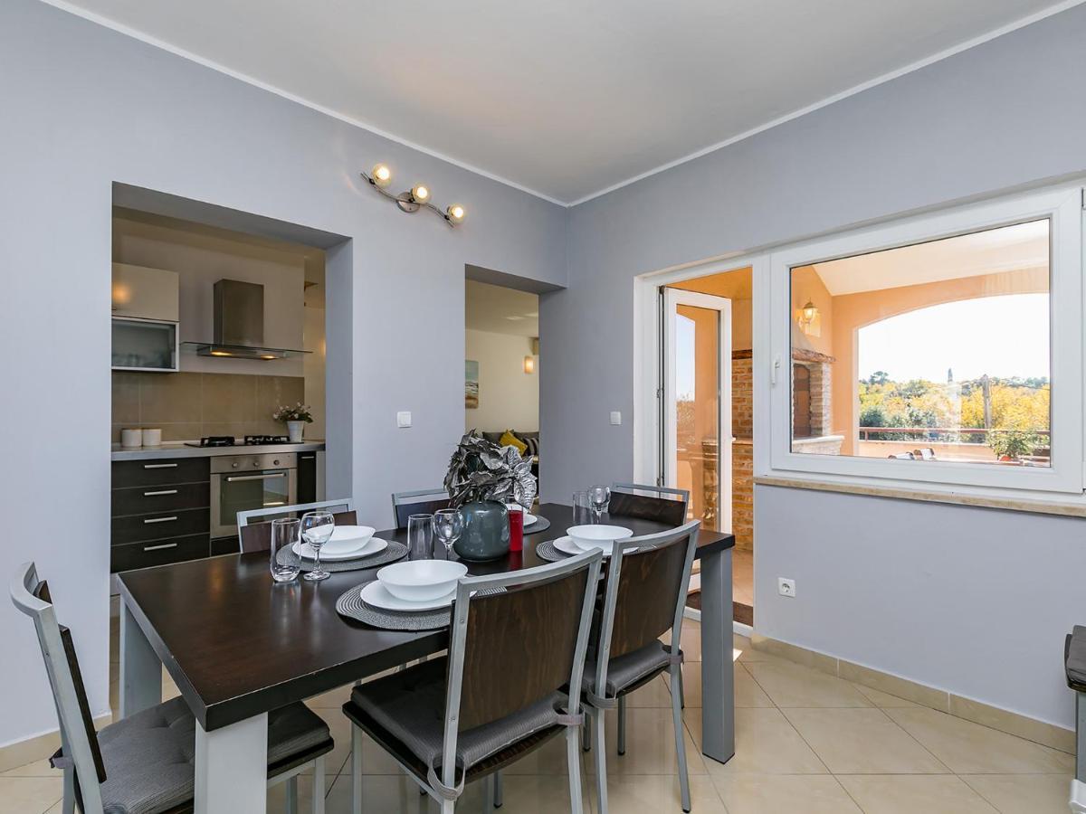 Holiday Appartment Tessa 포레치 외부 사진
