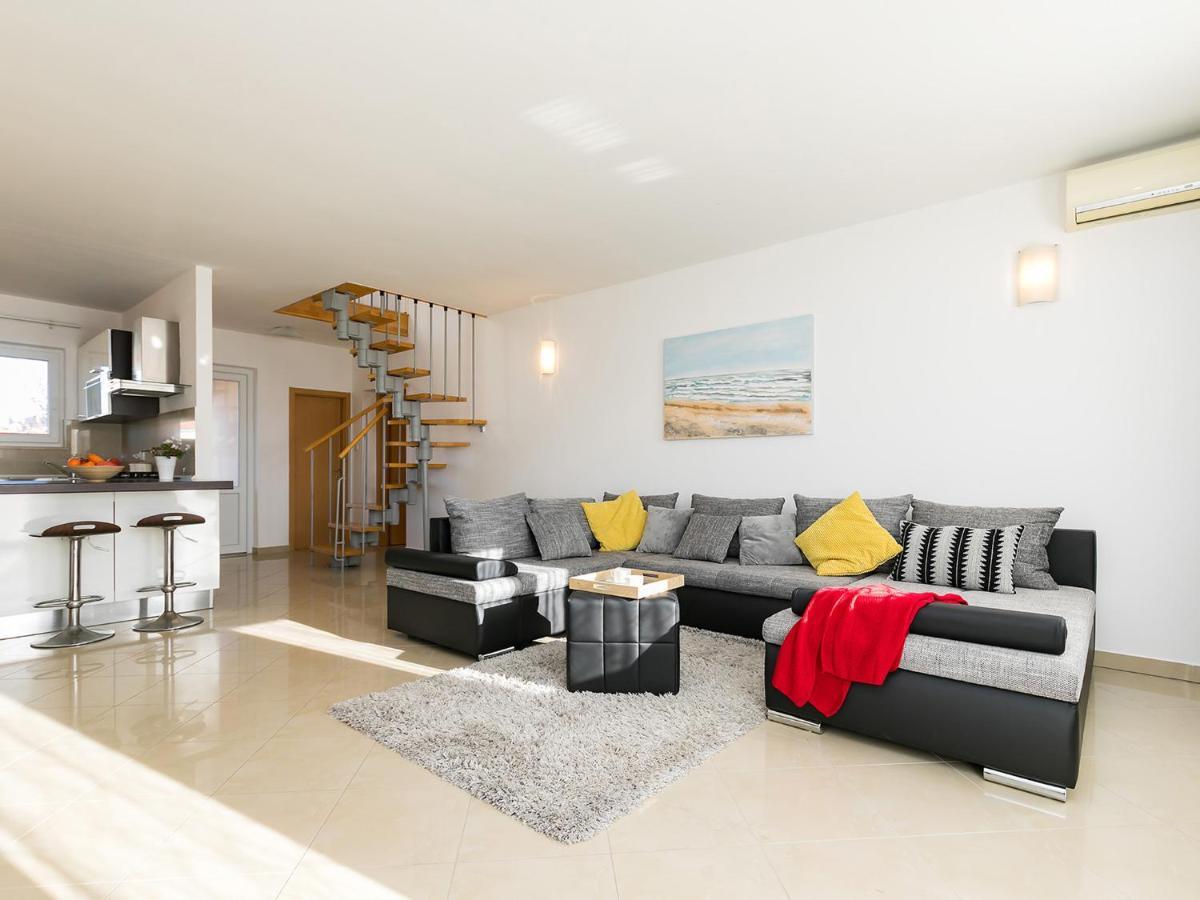 Holiday Appartment Tessa 포레치 외부 사진