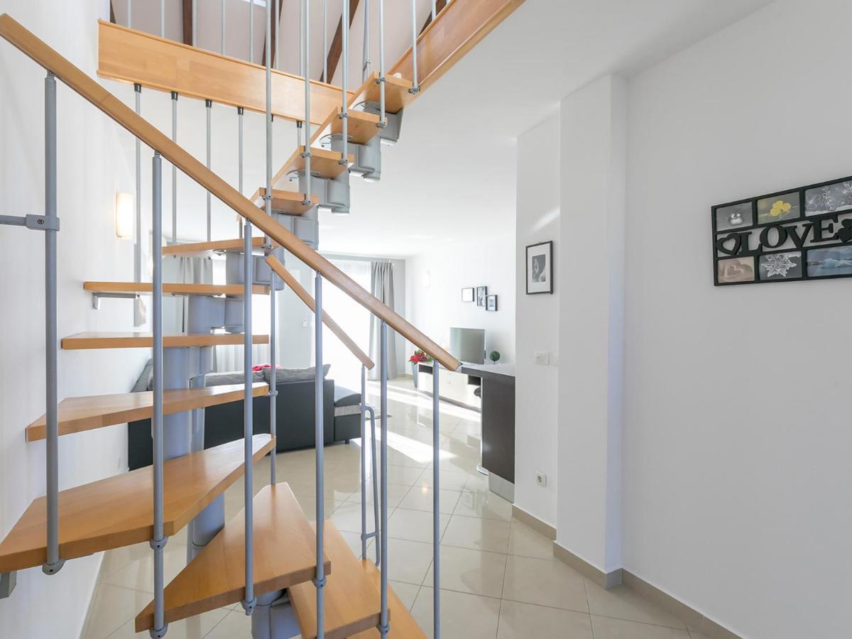 Holiday Appartment Tessa 포레치 외부 사진